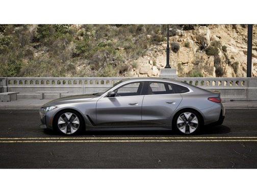 Skyscraper Grey Metallic 2026 BMW i4 Gran Coupe xDrive40