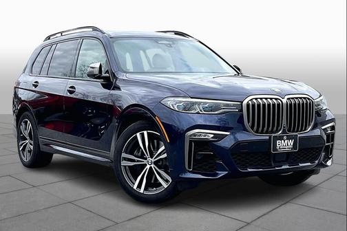 2022 BMW X7 M50i