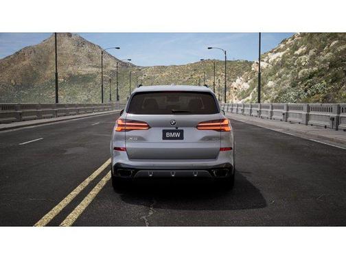 Brooklyn Grey Metallic 2026 BMW X5 PHEV xDrive50e