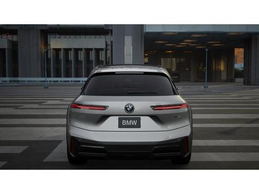 2026 BMW iX xDrive45
