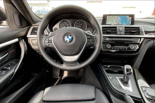 2018 BMW 330 xDrive
