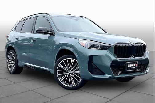 Cape York Green Metallic 2023 BMW X1 xDrive28i