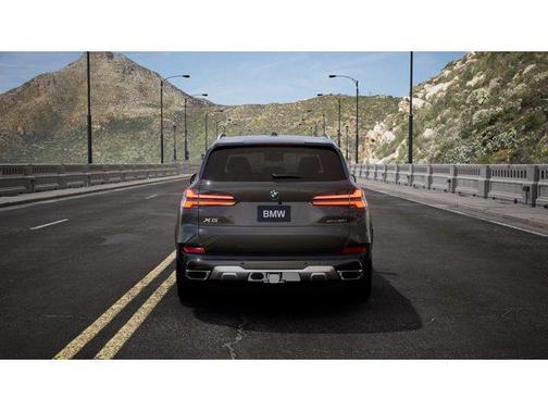 Dravit Grey Metallic 2026 BMW X5 xDrive40i
