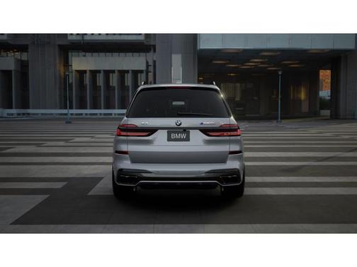 2026 BMW X7 M60i