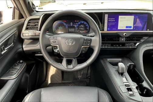 2023 Toyota Crown Limited