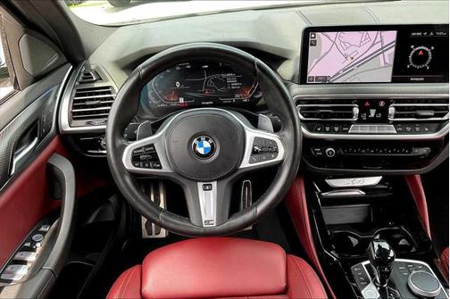 2023 BMW X4 xDrive30i
