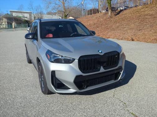 2025 BMW X1 M35i