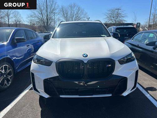 Mineral White Metallic 2026 BMW X5 M60i