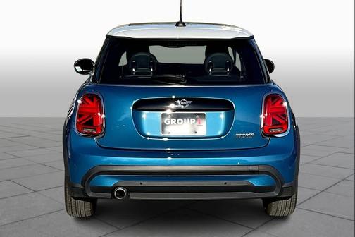 2023 MINI Hardtop Cooper