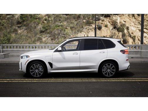 White 2026 BMW X5 PHEV xDrive50e