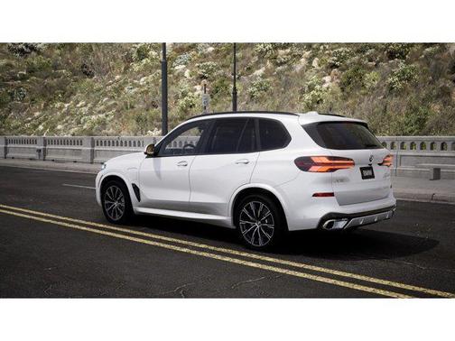 White 2026 BMW X5 PHEV xDrive50e