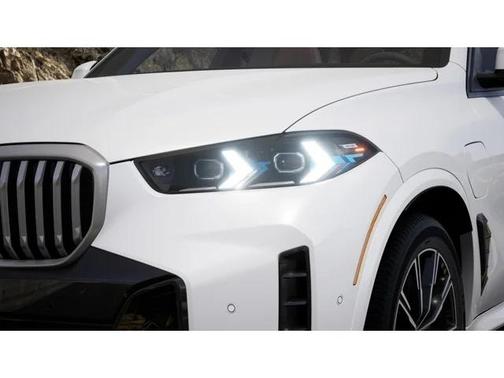White 2026 BMW X5 PHEV xDrive50e