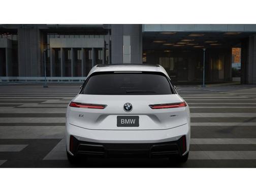 2026 BMW iX xDrive45