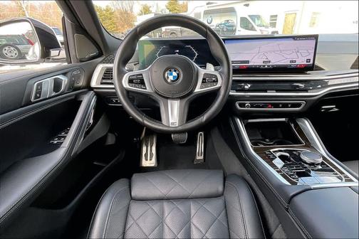 2024 BMW X6 xDrive40i