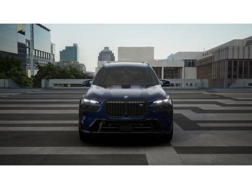 2026 BMW X7 M60i