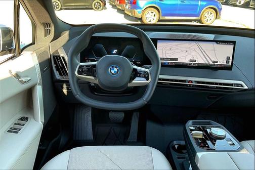 2025 BMW iX xDrive50