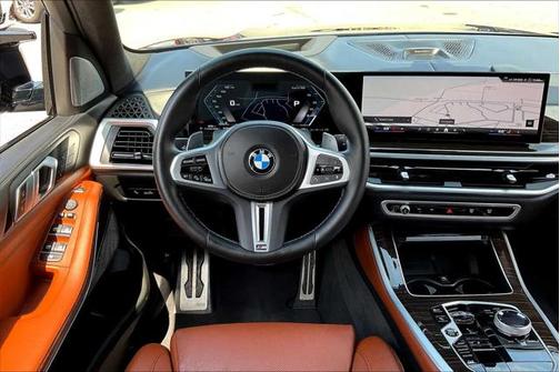 2024 BMW X5 M60i