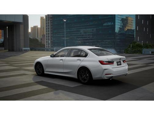 2025 BMW 330 i xDrive