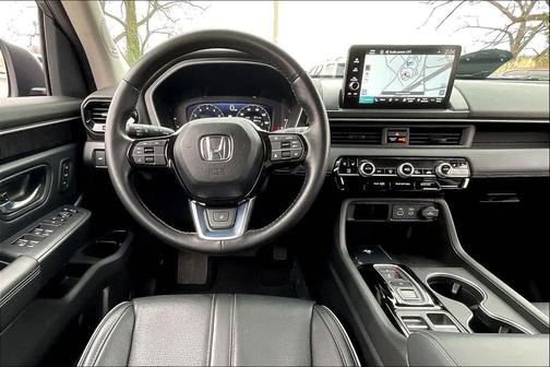 2023 Honda Pilot AWD Elite