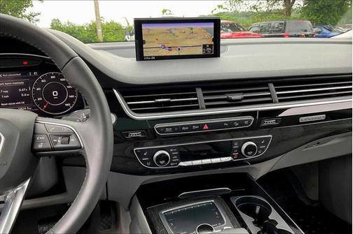 2019 Audi Q7 55 Premium Plus