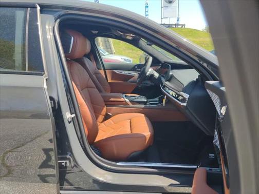 2025 BMW 760 i xDrive