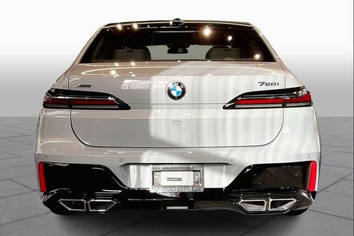 2026 BMW 760 xDrive