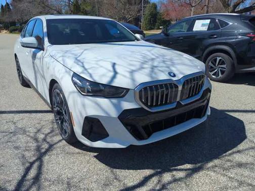2025 BMW i5 xDrive40