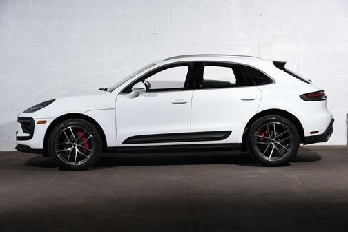 2025 Porsche Macan S