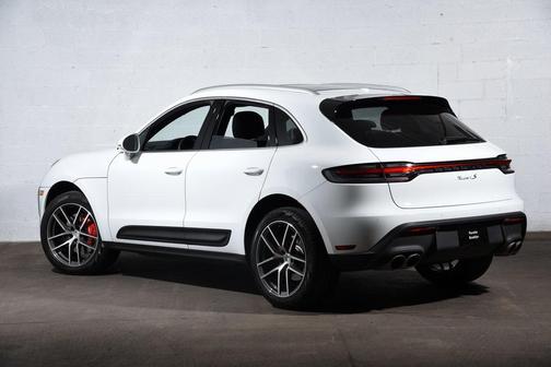 2025 Porsche Macan S