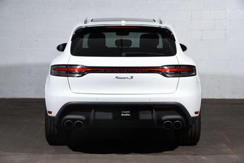 2025 Porsche Macan S