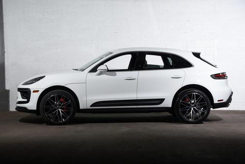 2025 Porsche Macan S