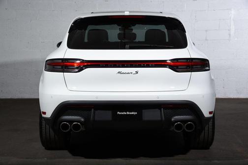 2025 Porsche Macan S