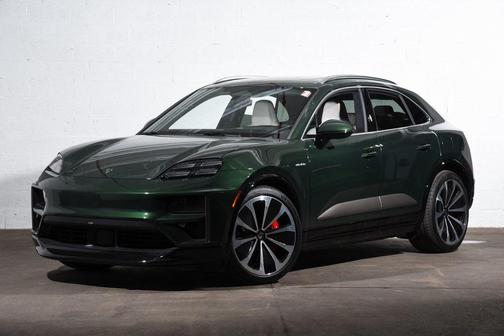 2024 Porsche Macan Turbo