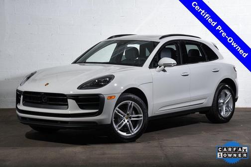 2025 Porsche Macan Base