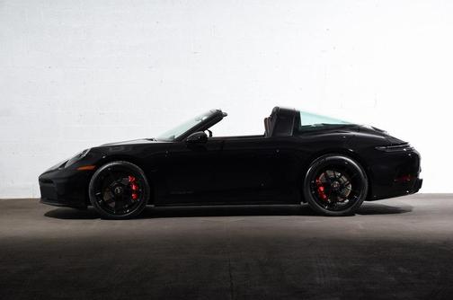 2026 Porsche 911 Targa 4 GTS