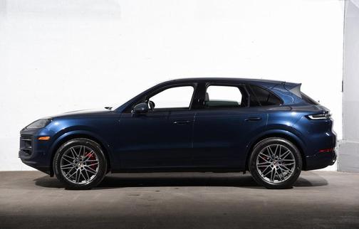 2025 Porsche Cayenne S