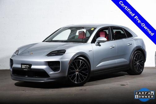 2025 Porsche Macan 4S