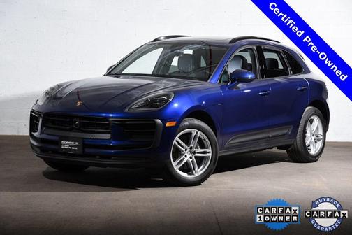 2025 Porsche Macan Base