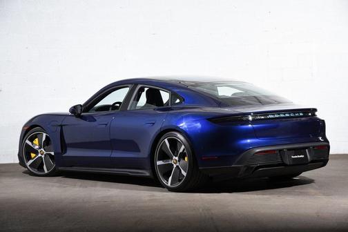2024 Porsche Taycan Turbo S
