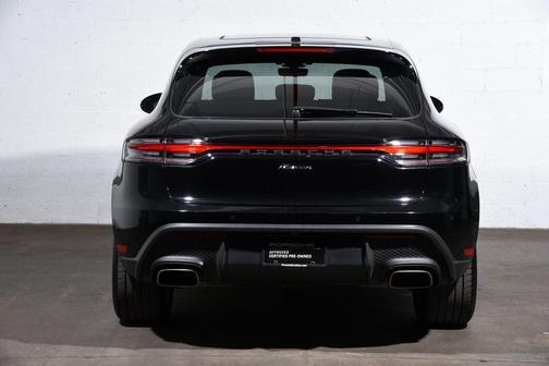 2023 Porsche Macan T