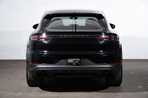 2022 Porsche Cayenne Cayenne