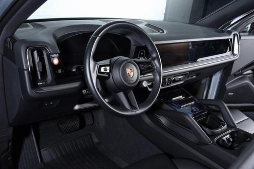 2025 Porsche Cayenne Cayenne