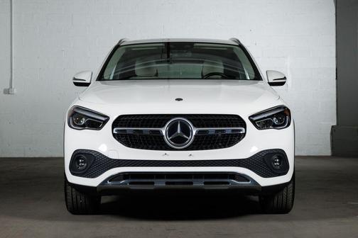 Polar White 2021 Mercedes-Benz GLA 250 Base 4MATIC