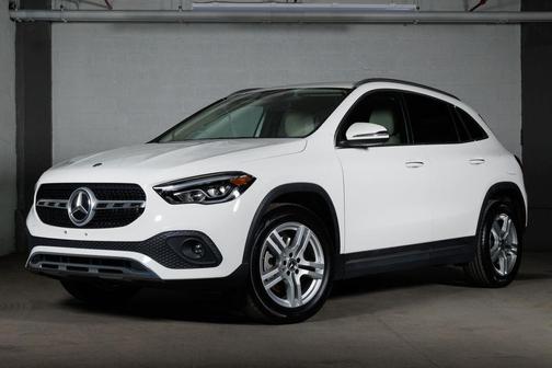 Polar White 2021 Mercedes-Benz GLA 250 Base 4MATIC