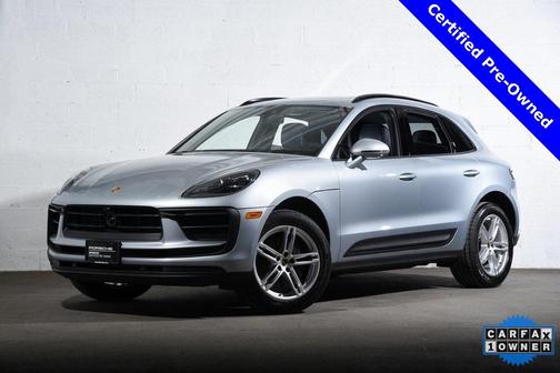 2025 Porsche Macan Base