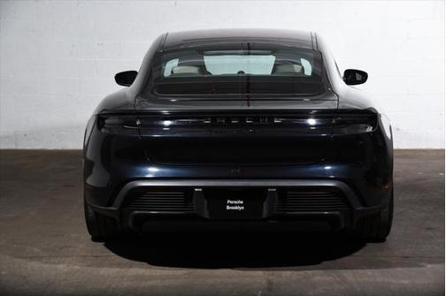 2020 Porsche Taycan Turbo S