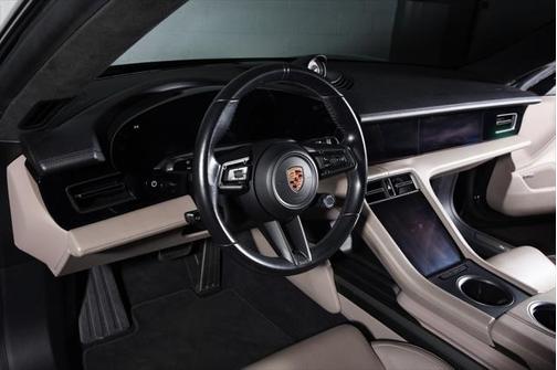 2020 Porsche Taycan Turbo S