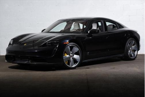 2020 Porsche Taycan Turbo S