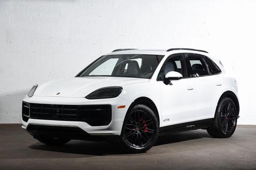 2026 Porsche Cayenne GTS