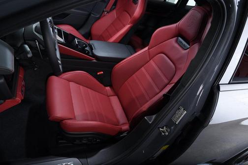 2026 Porsche Panamera GTS